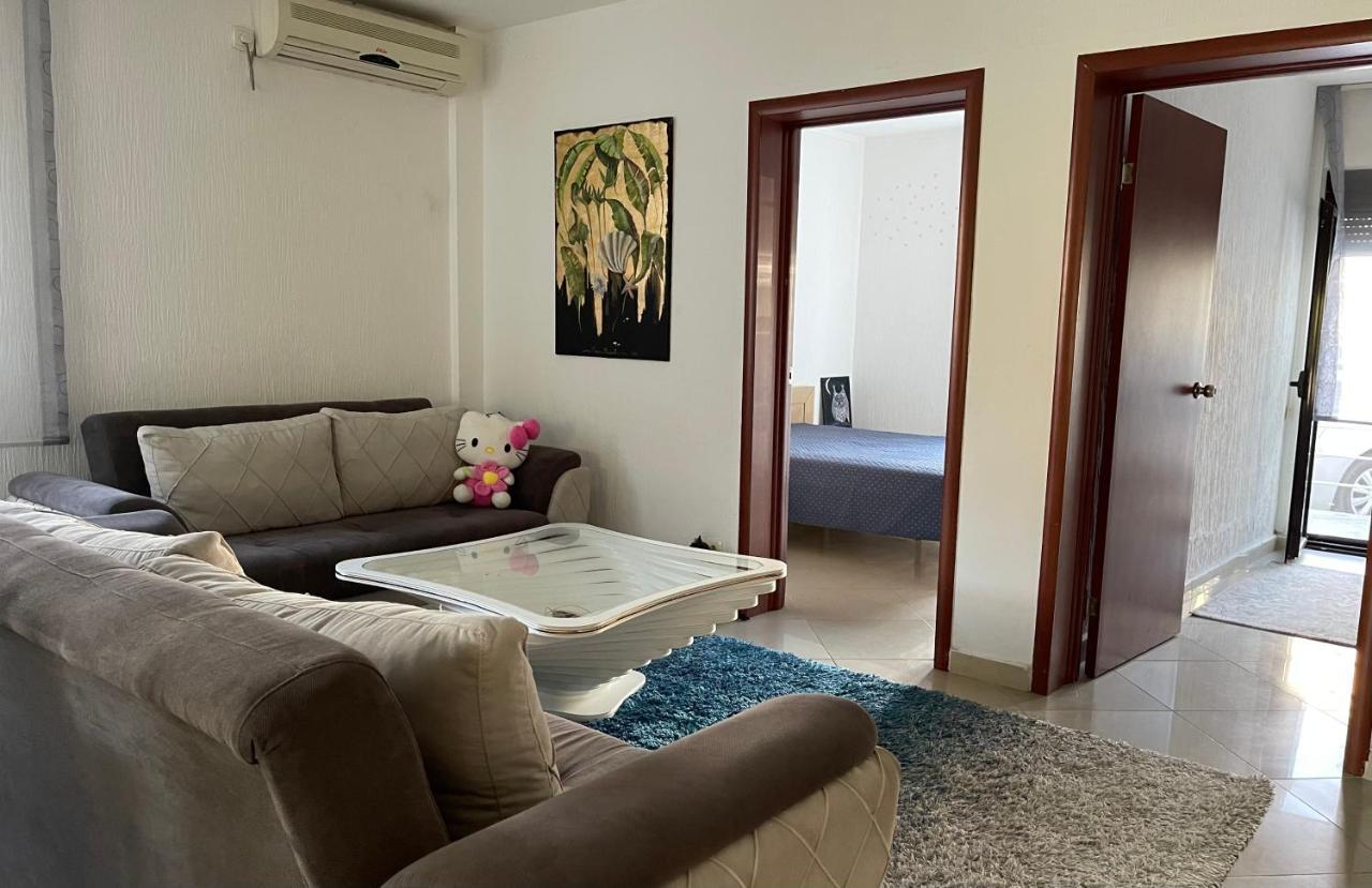 3 Bedroom Apartment With Pool Celuga Luaran gambar